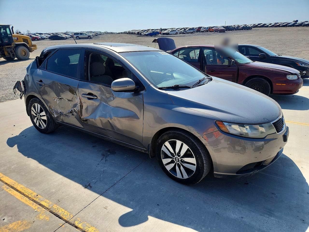 KIA FORTE 2013 — 5