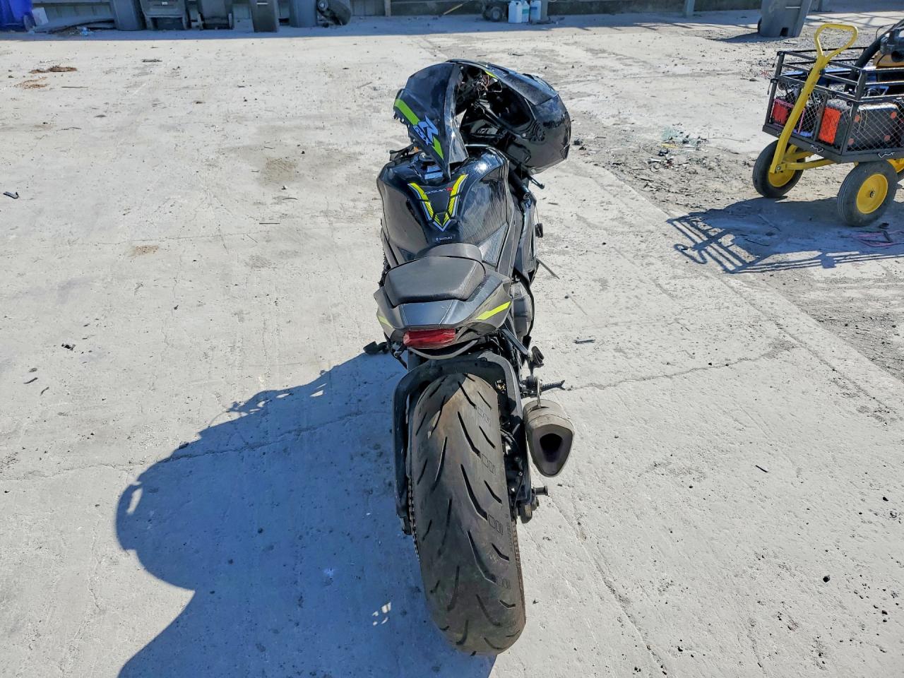 SUZUKI GSX-R1000 2023 — 5