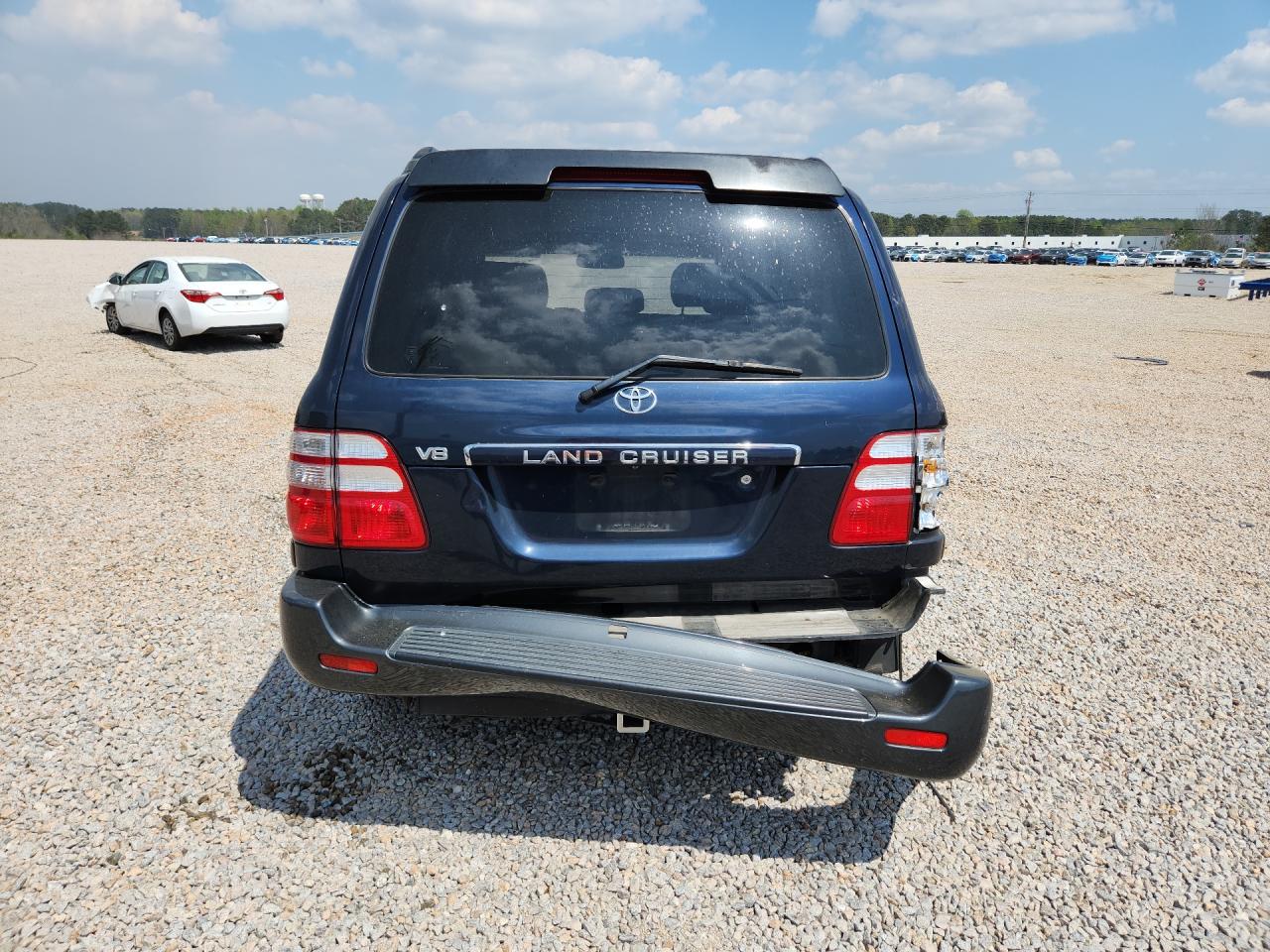 TOYOTA LAND CRUISER 2005 — 7
