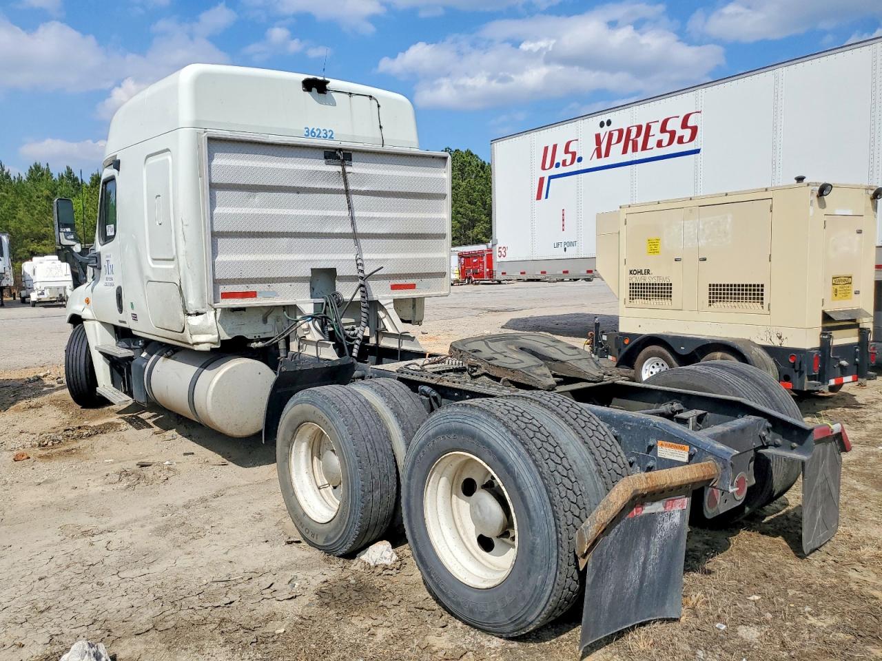 FREIGHTLINER CASCADIA 2012 — 4