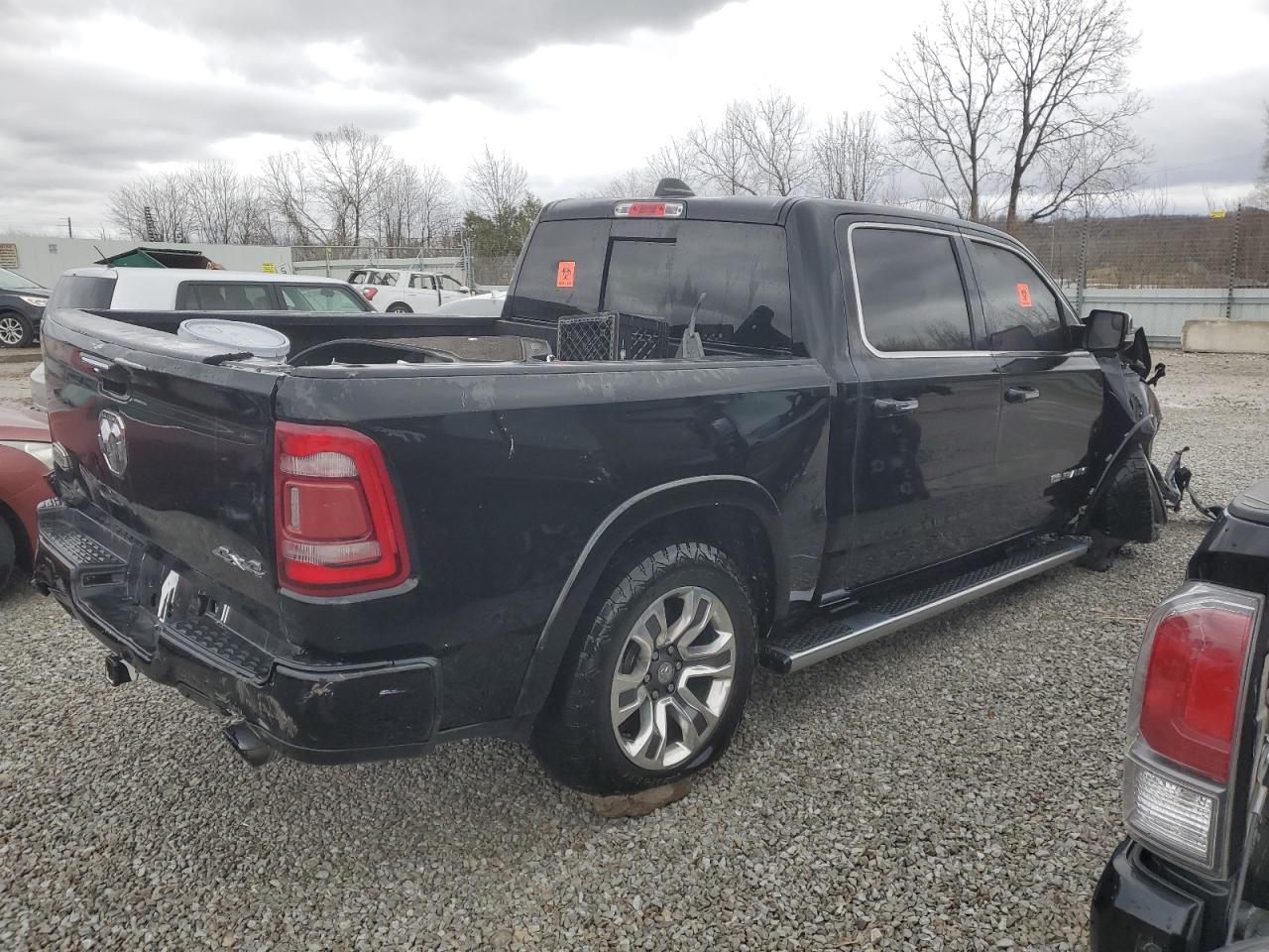 RAM 1500 2021 — 4