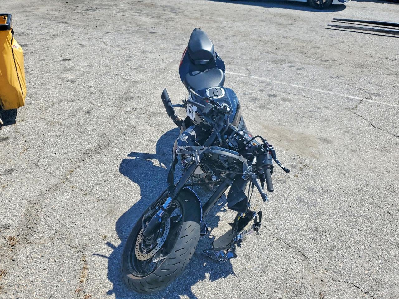 KAWASAKI ZX400 2026 — 6