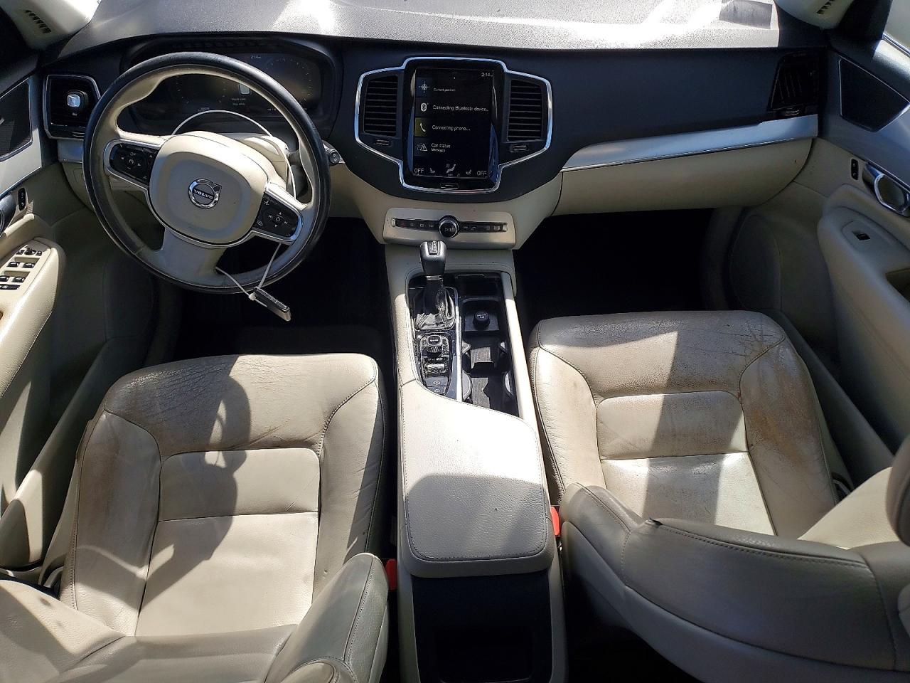 VOLVO XC90 2016 — 9