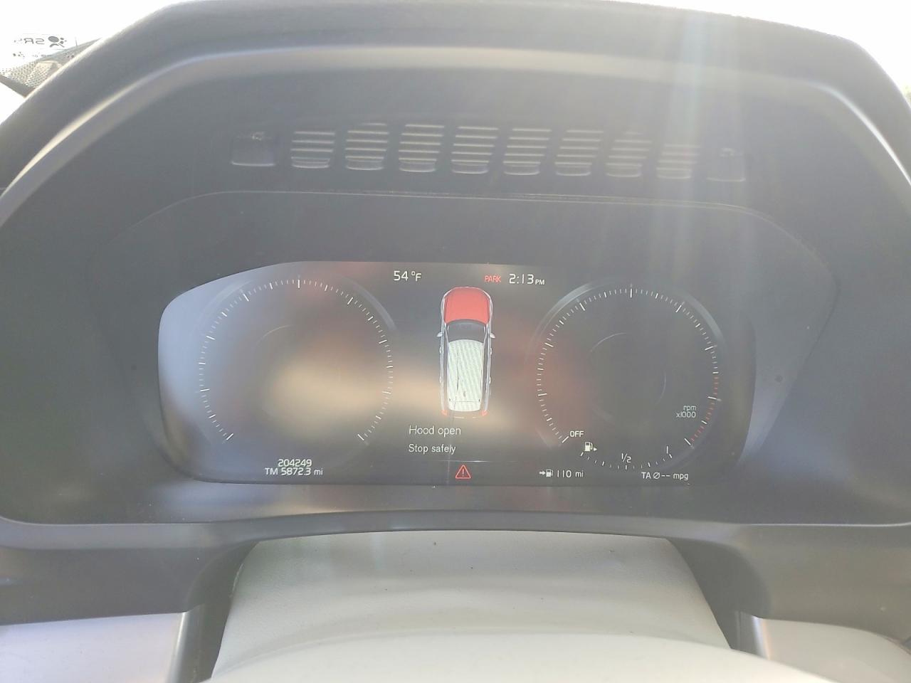 VOLVO XC90 2016 — 10