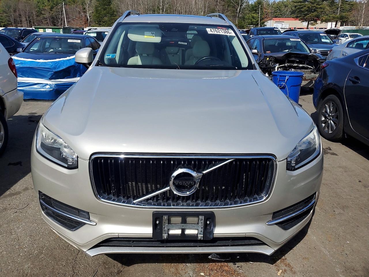 VOLVO XC90 2016 — 6