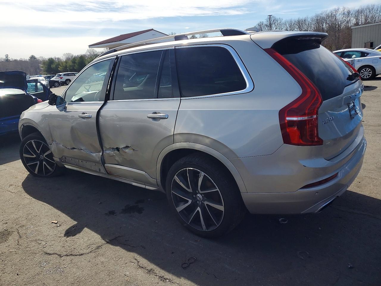 VOLVO XC90 2016 — 3