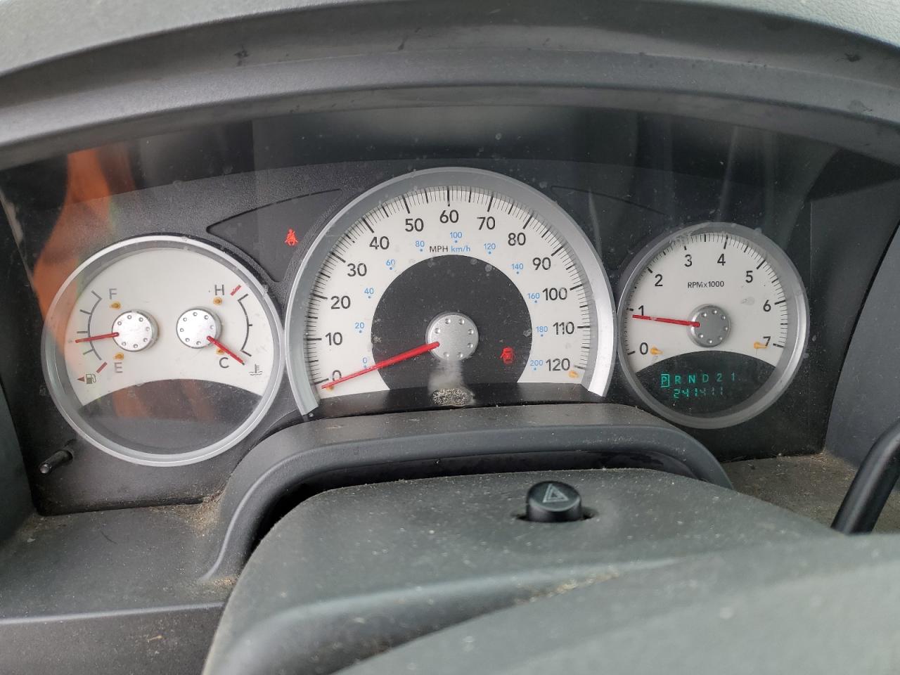 DODGE DAKOTA 2006 — 10