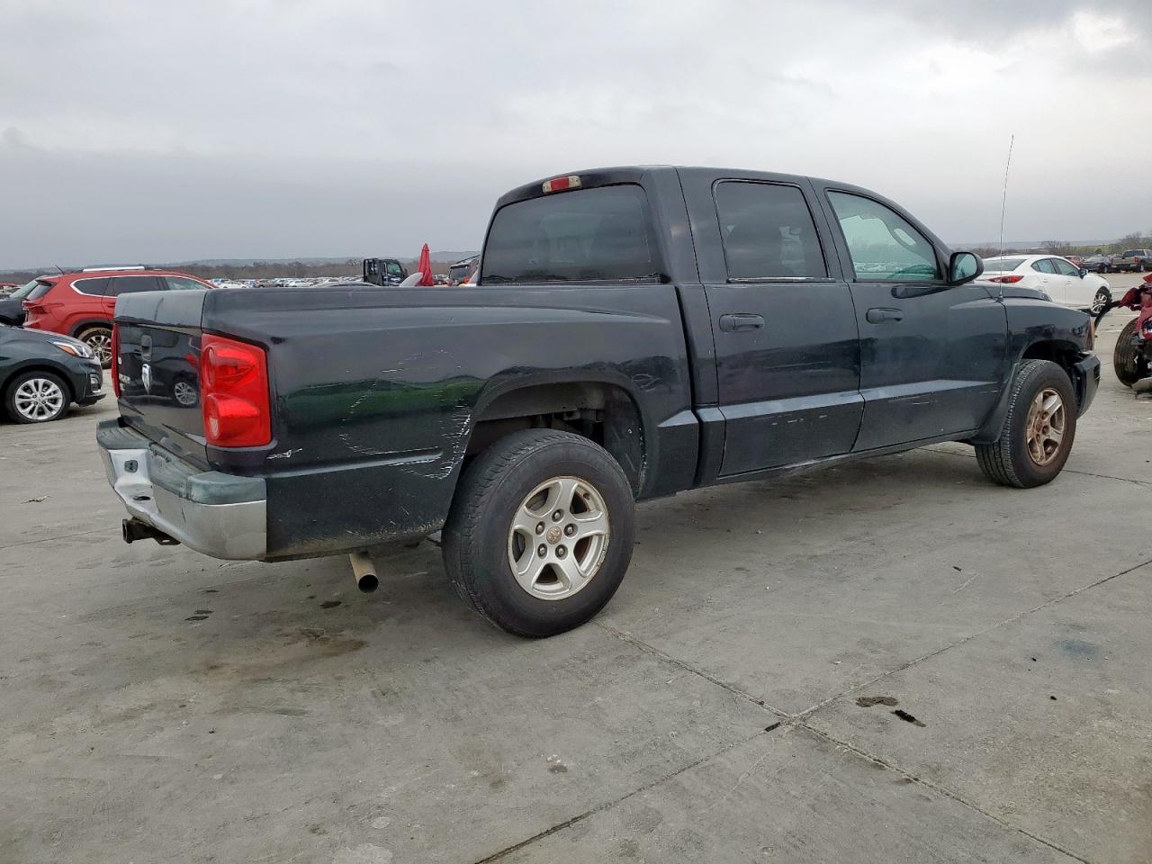 DODGE DAKOTA 2006 — 4