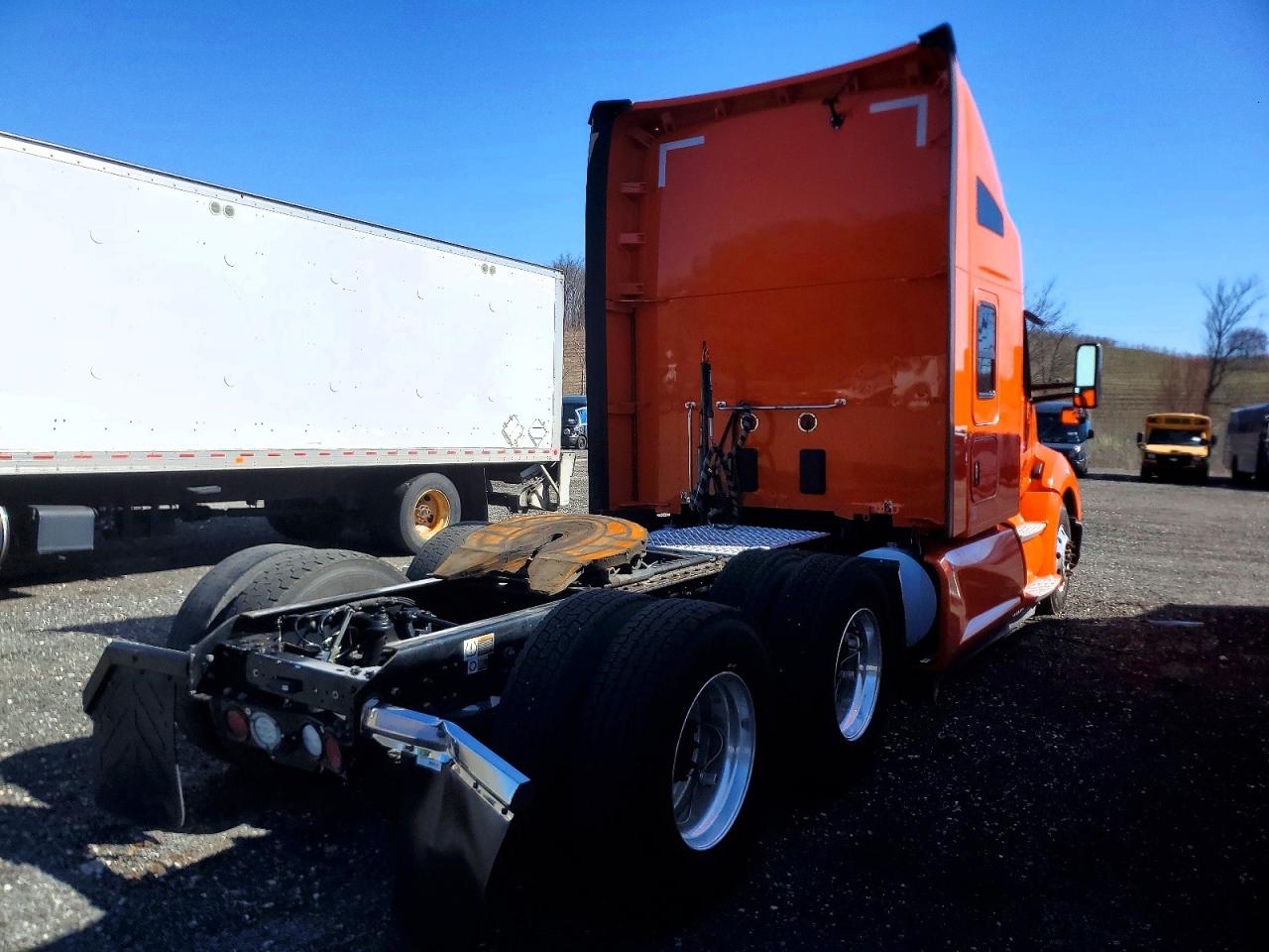 2022 KENWORTH T680