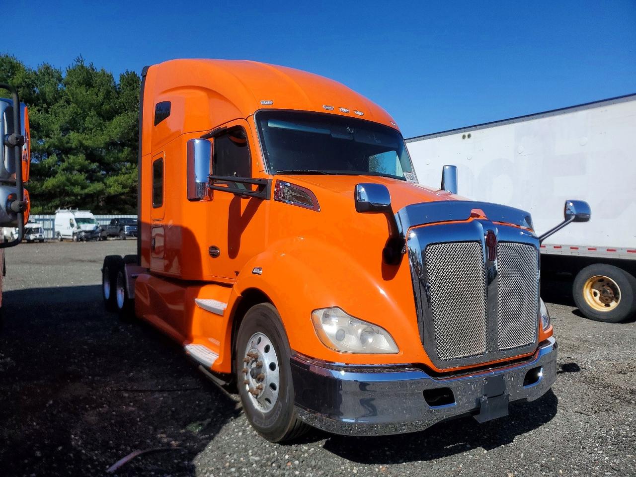 2022 KENWORTH T680