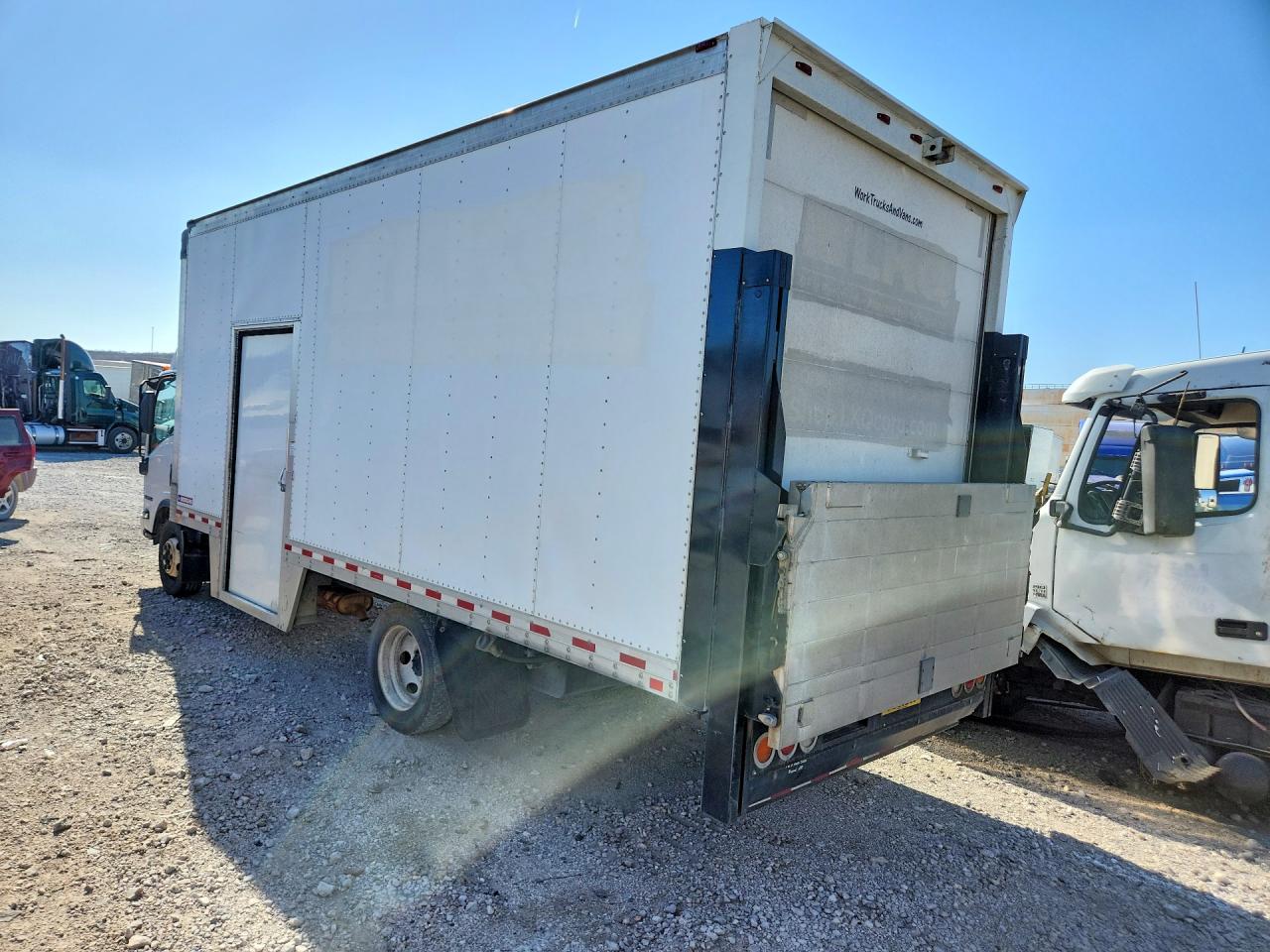 ISUZU NPR HD 2017 — 3