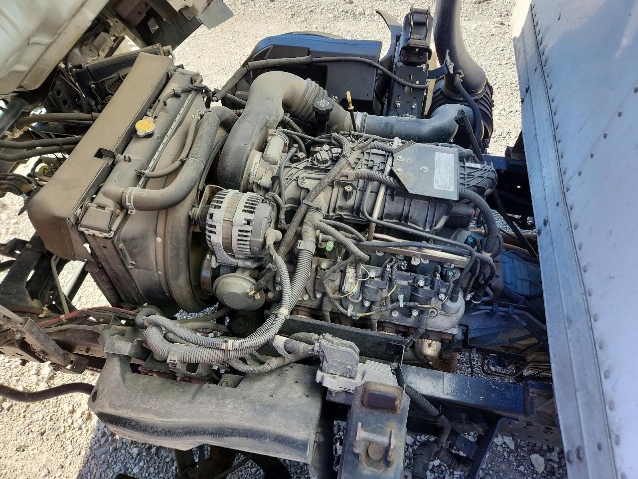 ISUZU NPR HD 2017 — 13