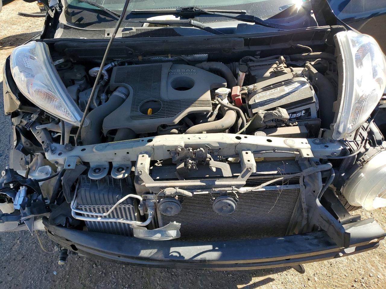 NISSAN JUKE 2011 — 12