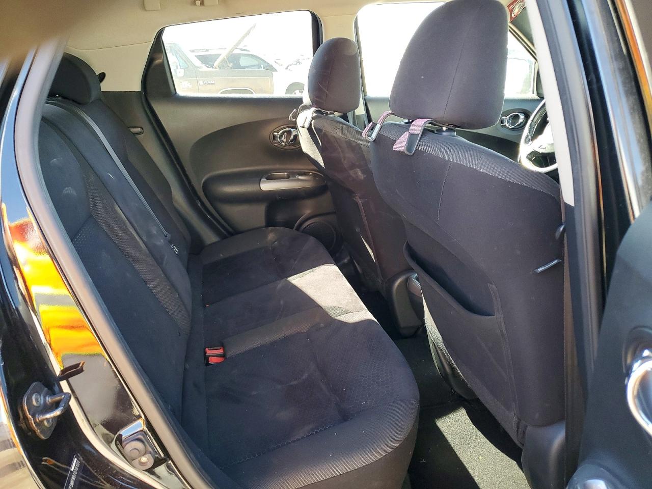 NISSAN JUKE 2011 — 11