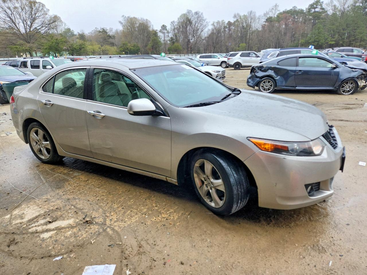 ACURA TSX 2010 — 5
