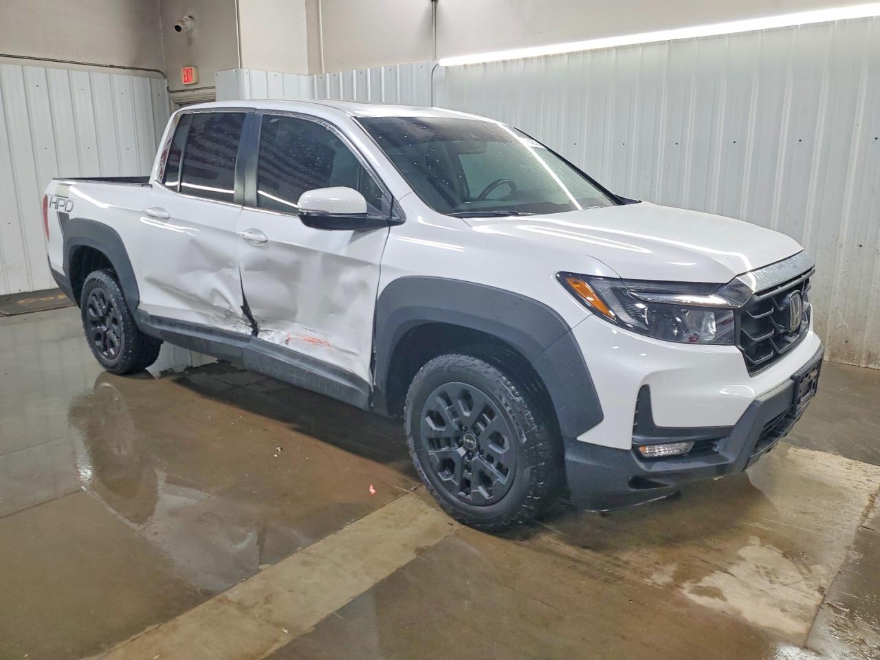 HONDA RIDGELINE 2023 — 5