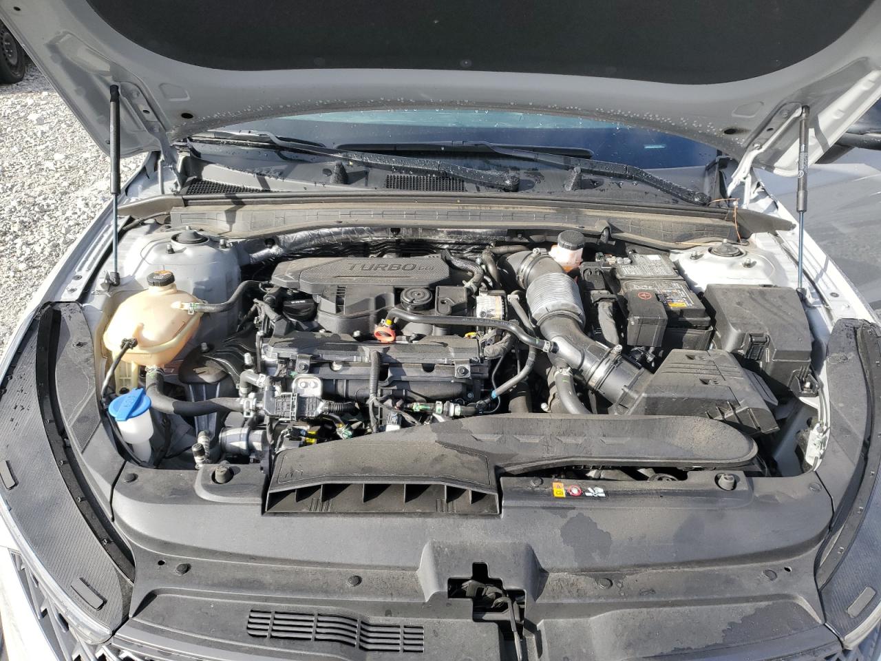 KIA K5 2023 — 12