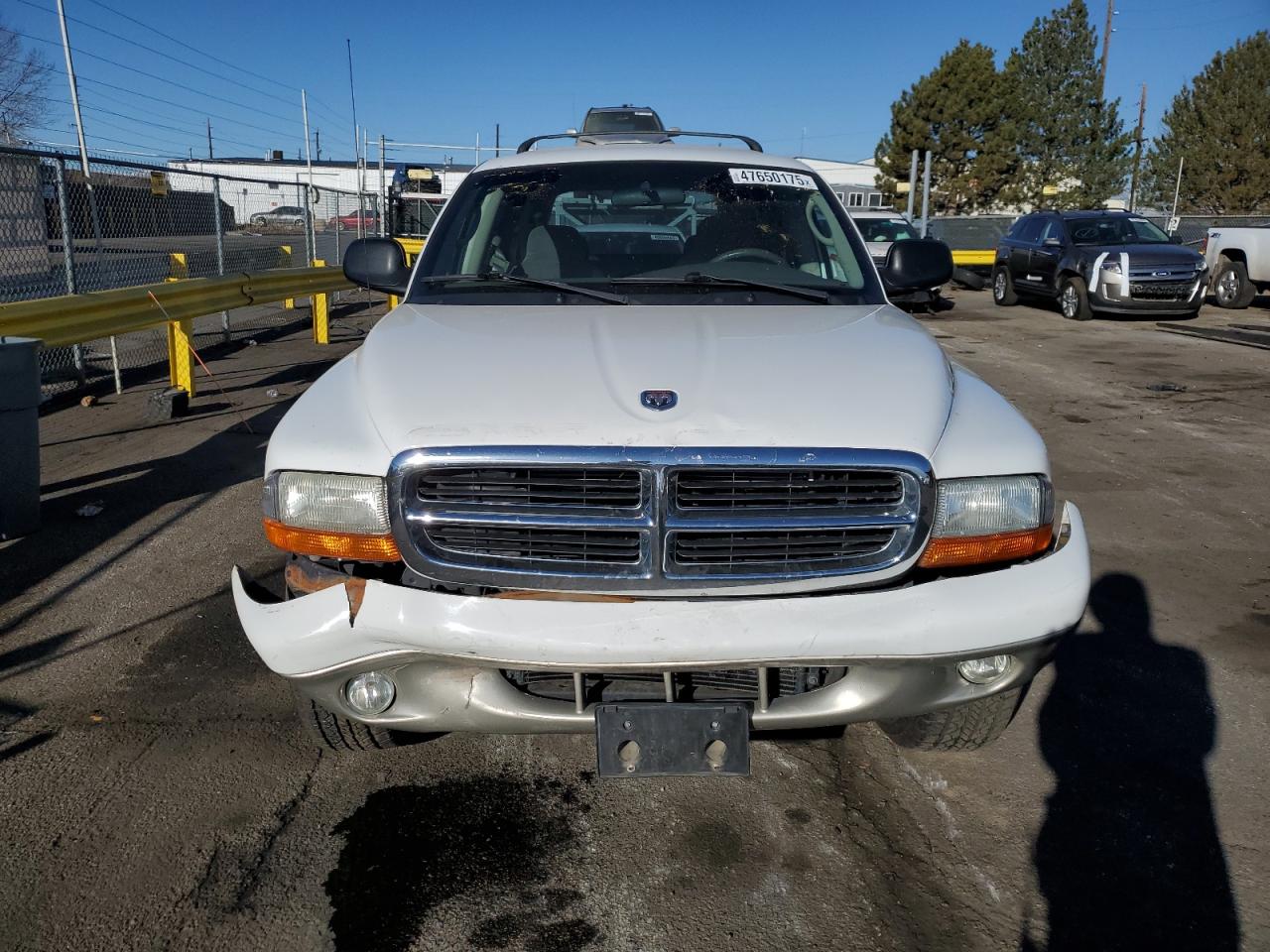 DODGE DURANGO 2001 — 6