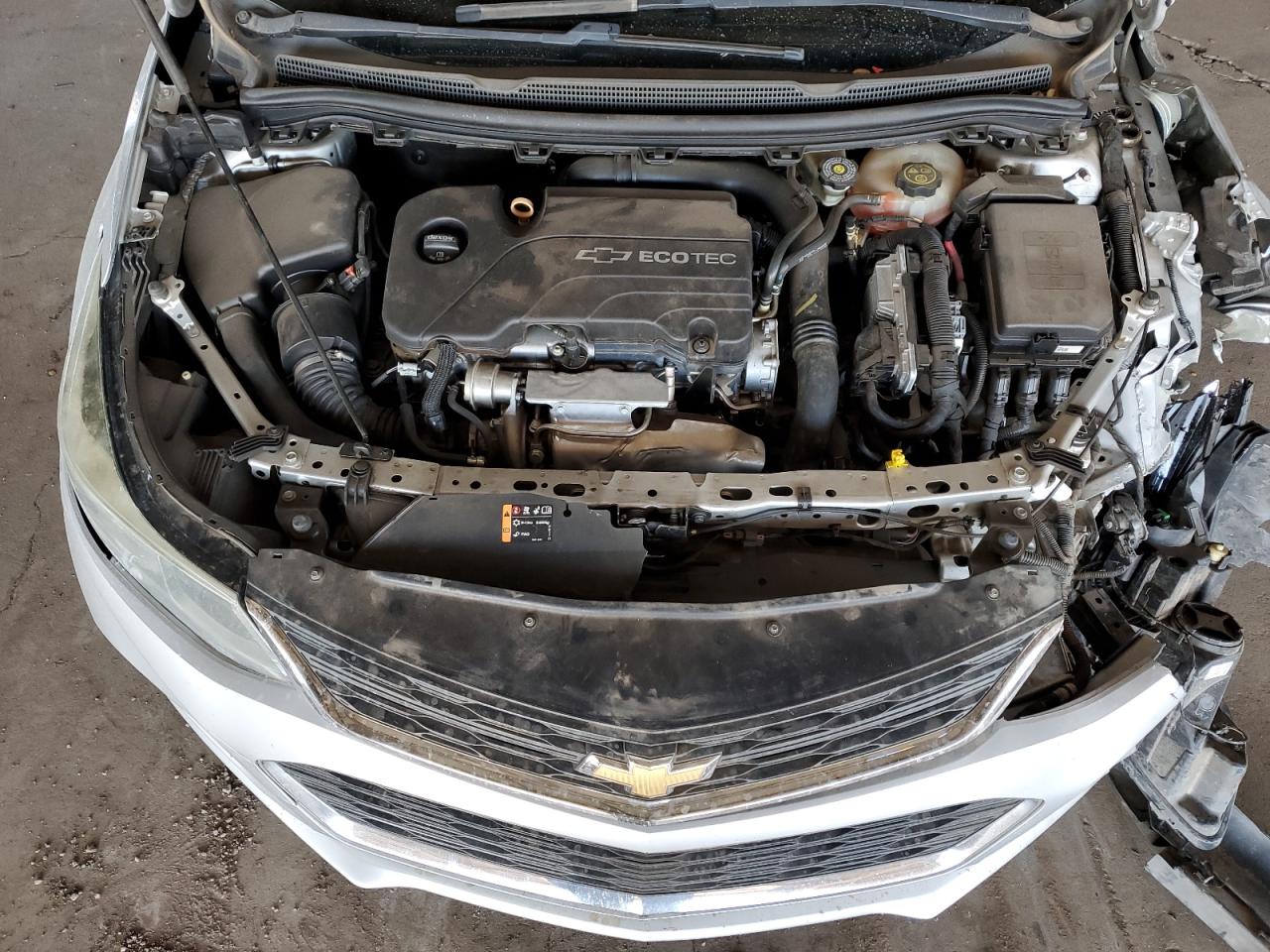 CHEV CRUZE 2017 — 12