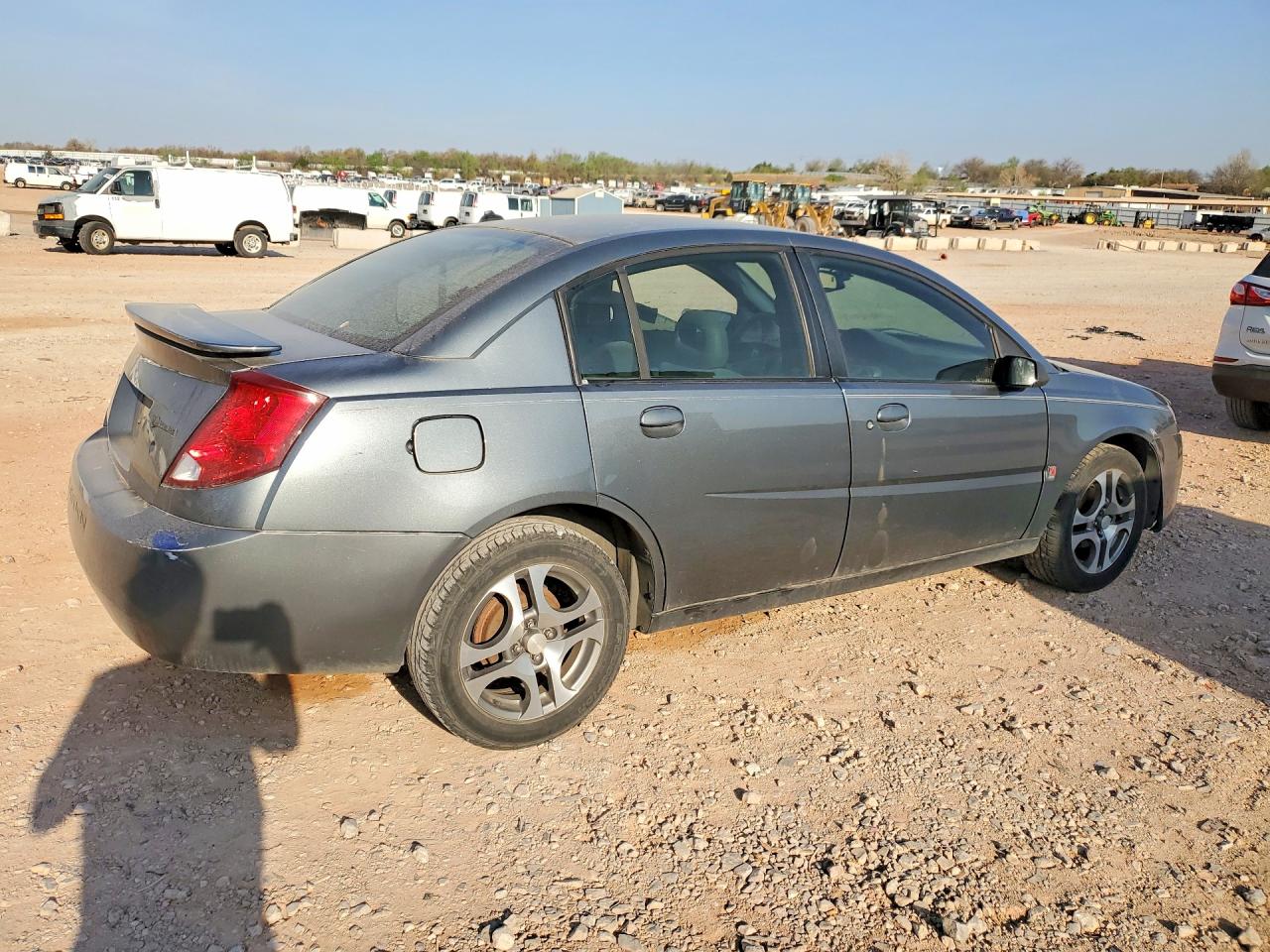 SATURN ION 2005 — 4