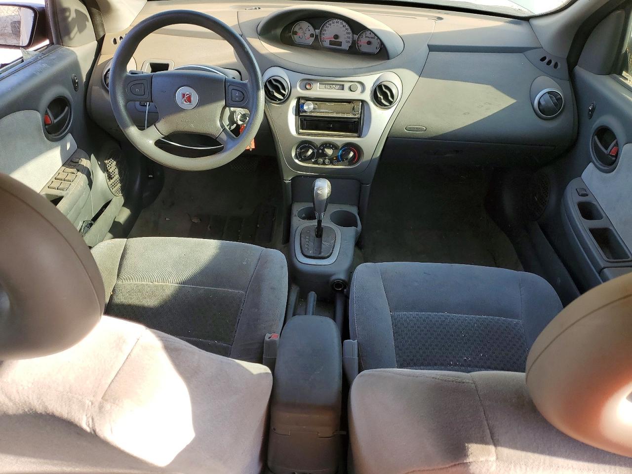 SATURN ION 2005 — 9