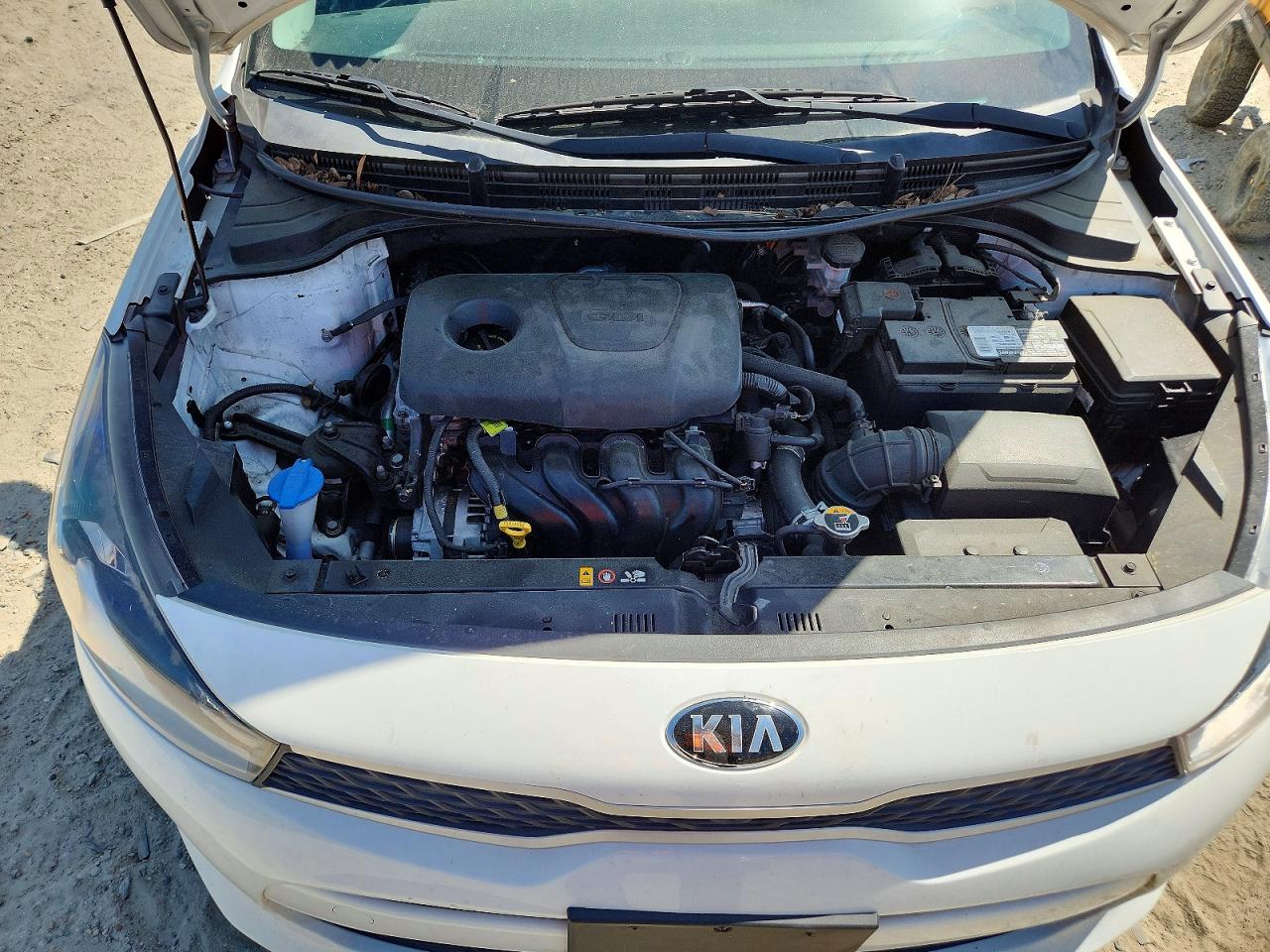 KIA RIO 2018 — 12