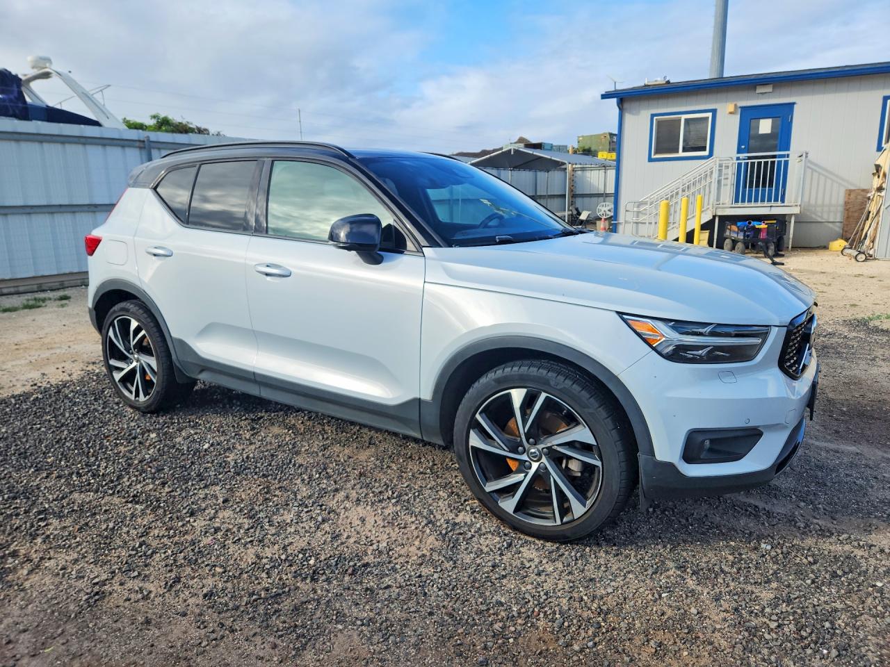 VOLVO XC40 2020 — 5