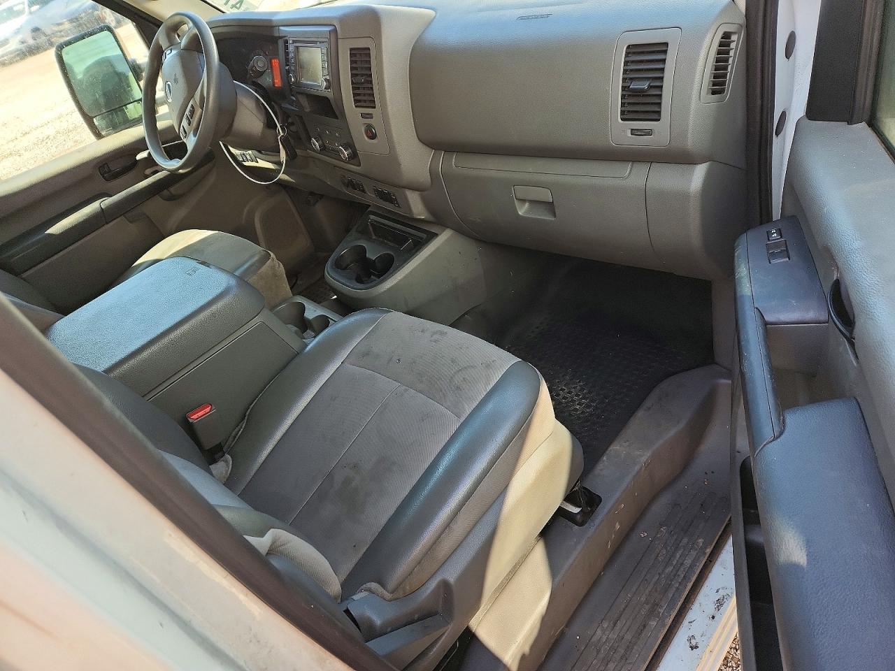 NISSAN NV 2018 — 9