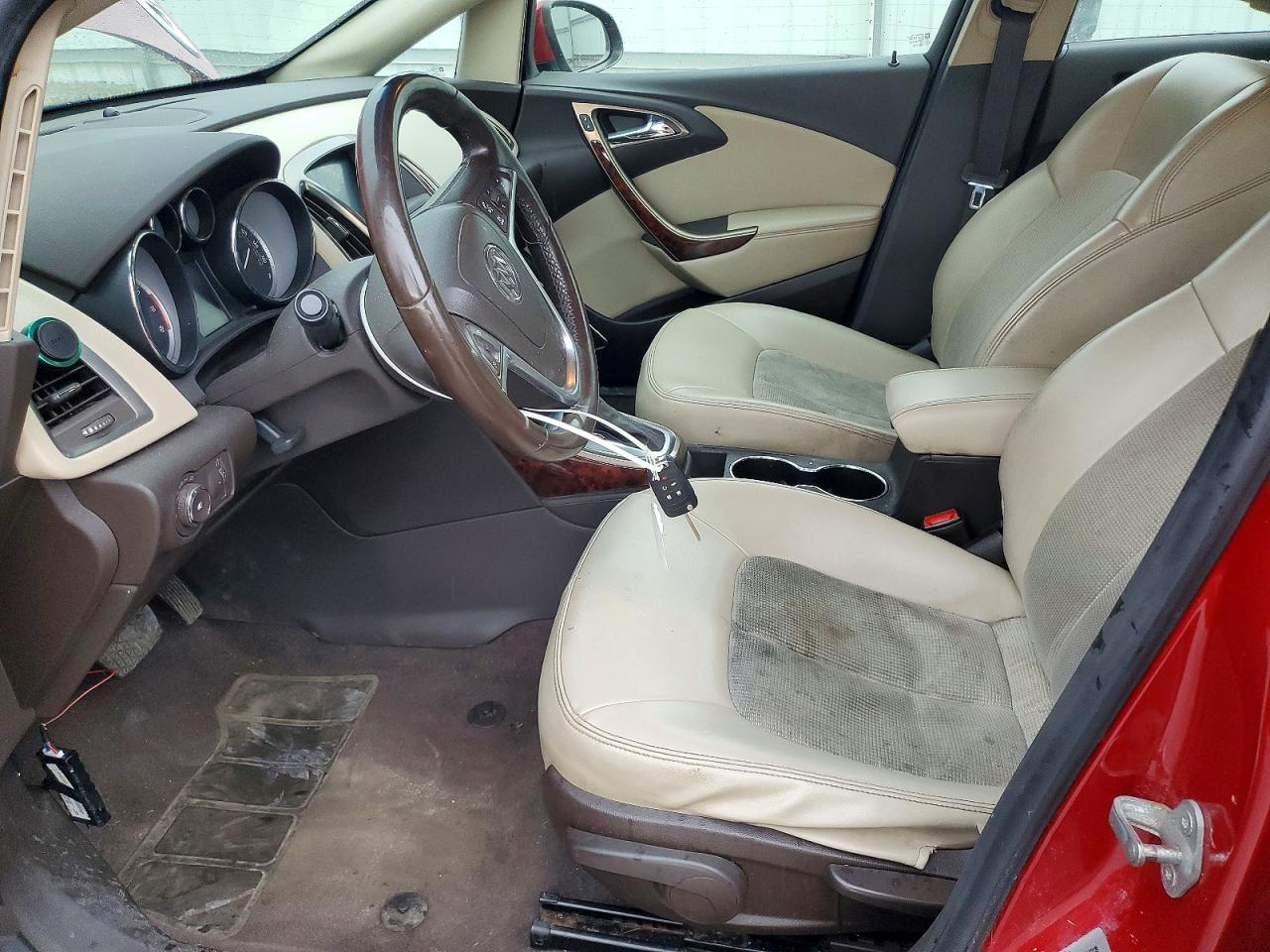 BUICK VERANO 2012 — 8