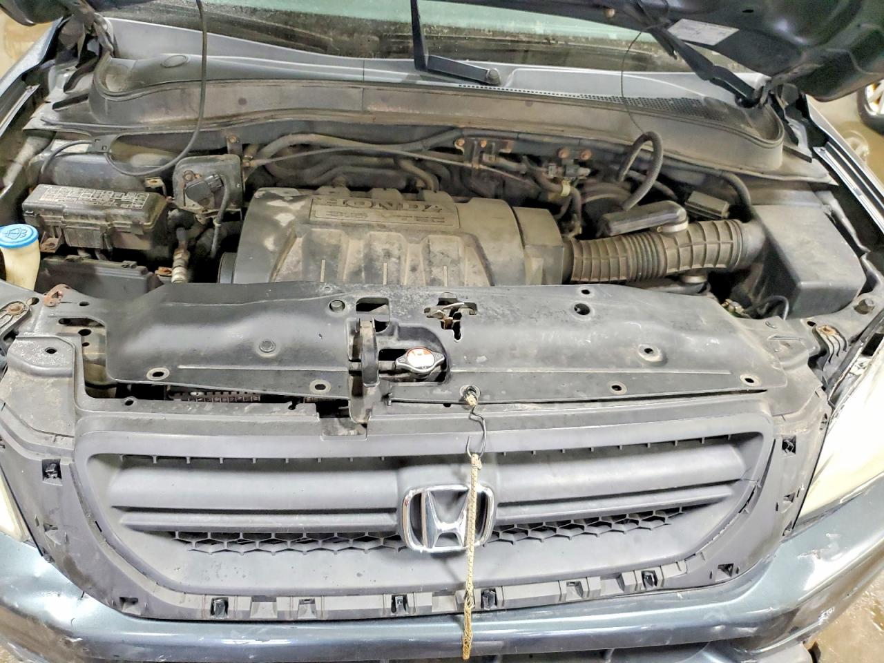 HONDA PILOT 2005 — 12