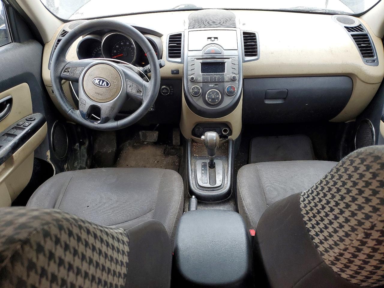 KIA SOUL 2010 — 9