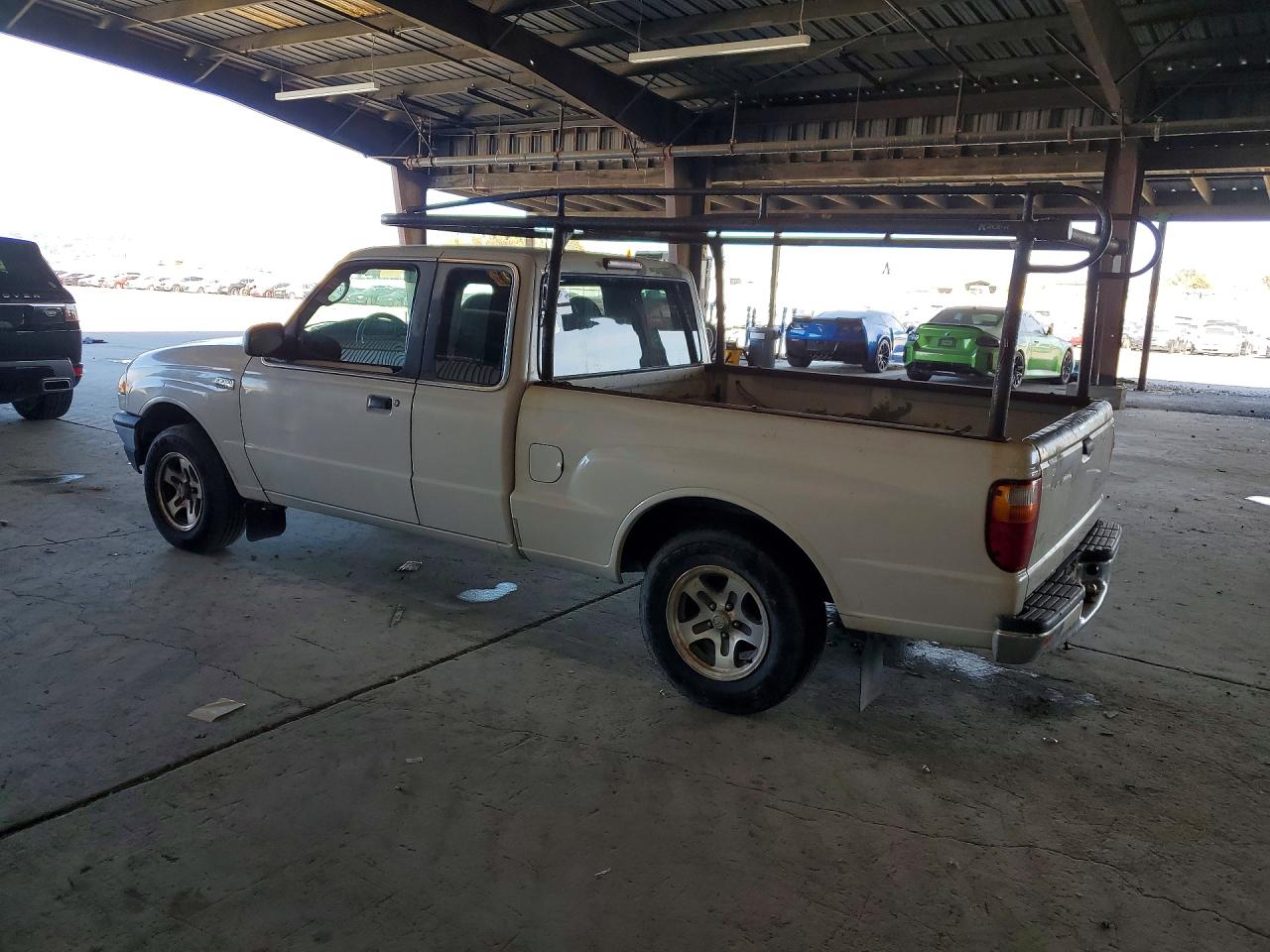 MAZDA B3000 2003 — 3