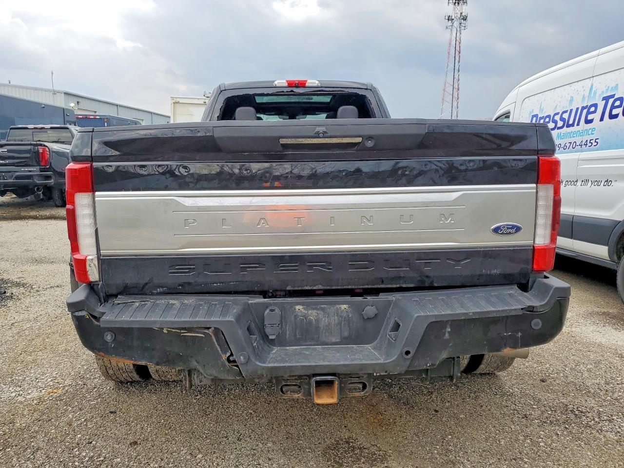 FORD F450 2017 — 7
