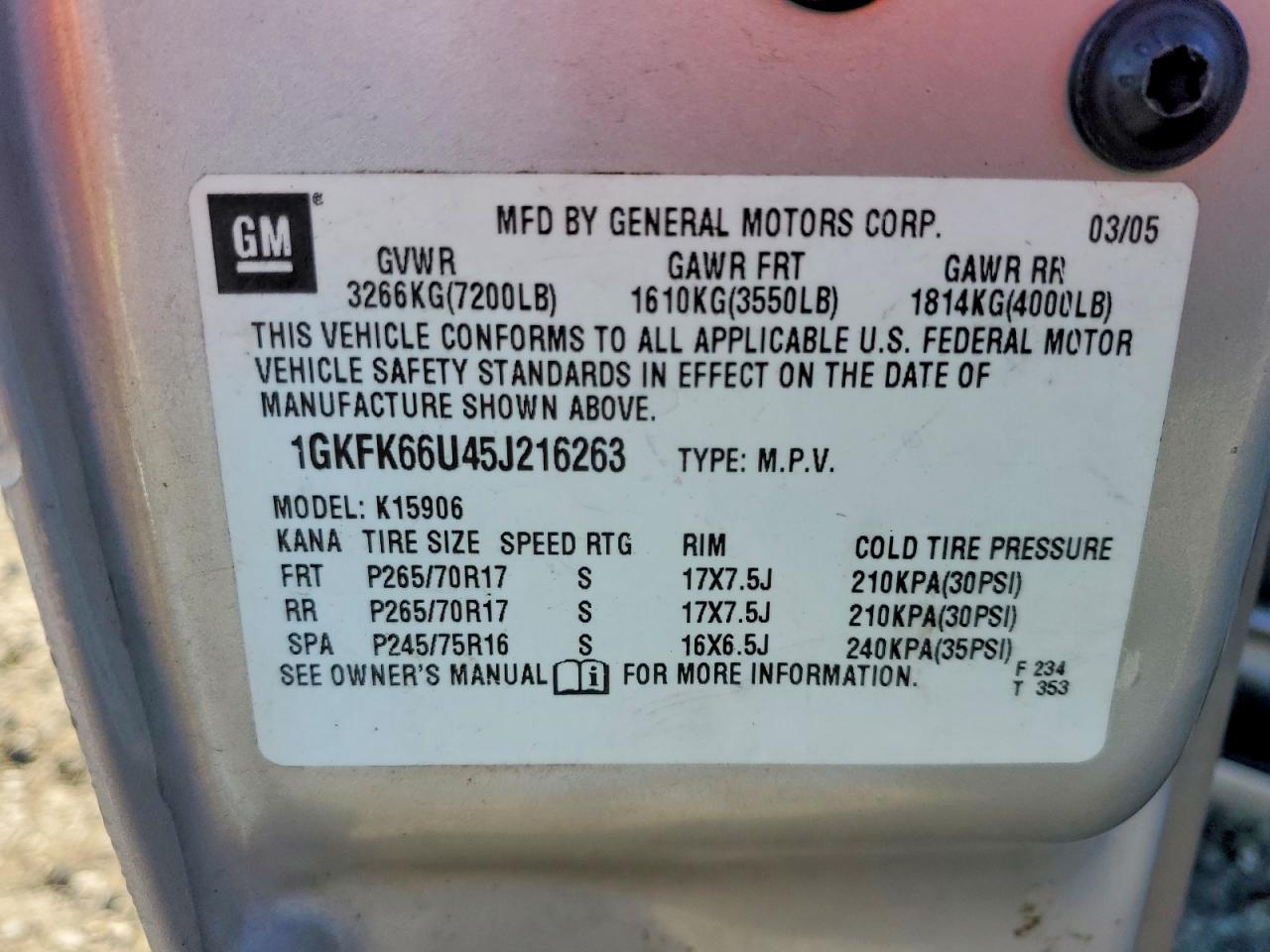 GMC YUKON XL 2005 — 14