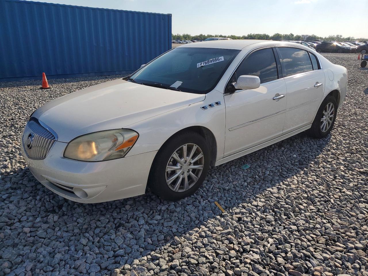 BUICK LUCERNE 2011 — 2