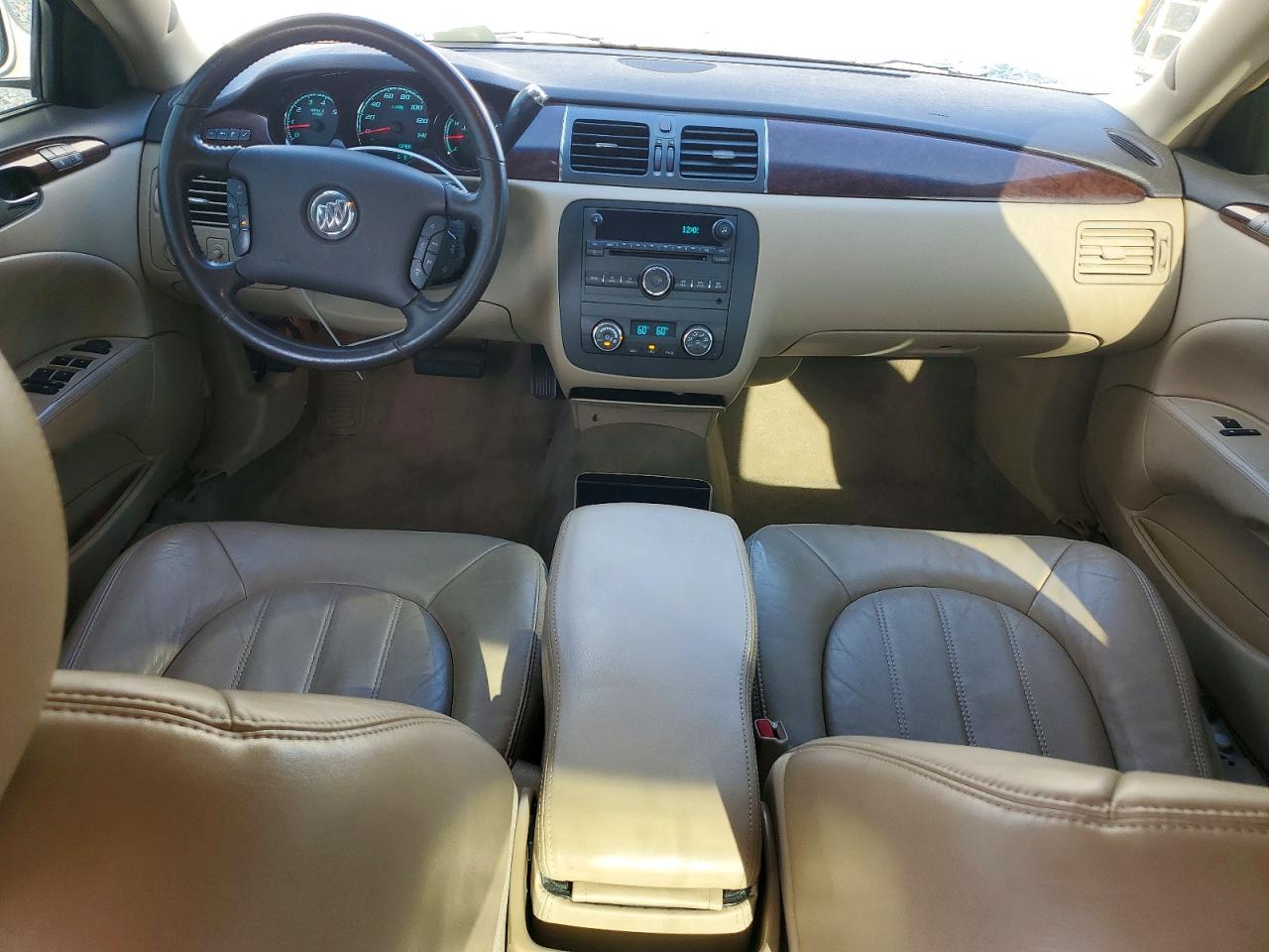 BUICK LUCERNE 2011 — 9