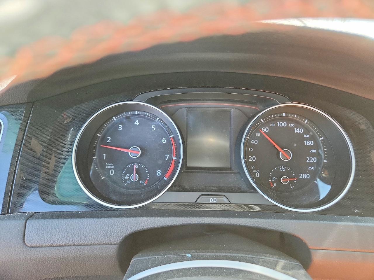 VOLKSWAGEN GTI 2015 — 10