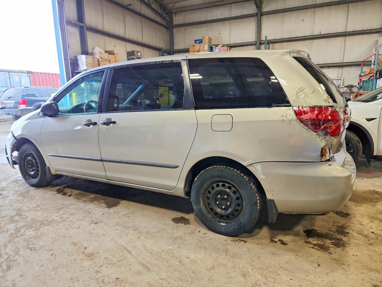 TOYOTA SIENNA 2005 — 3