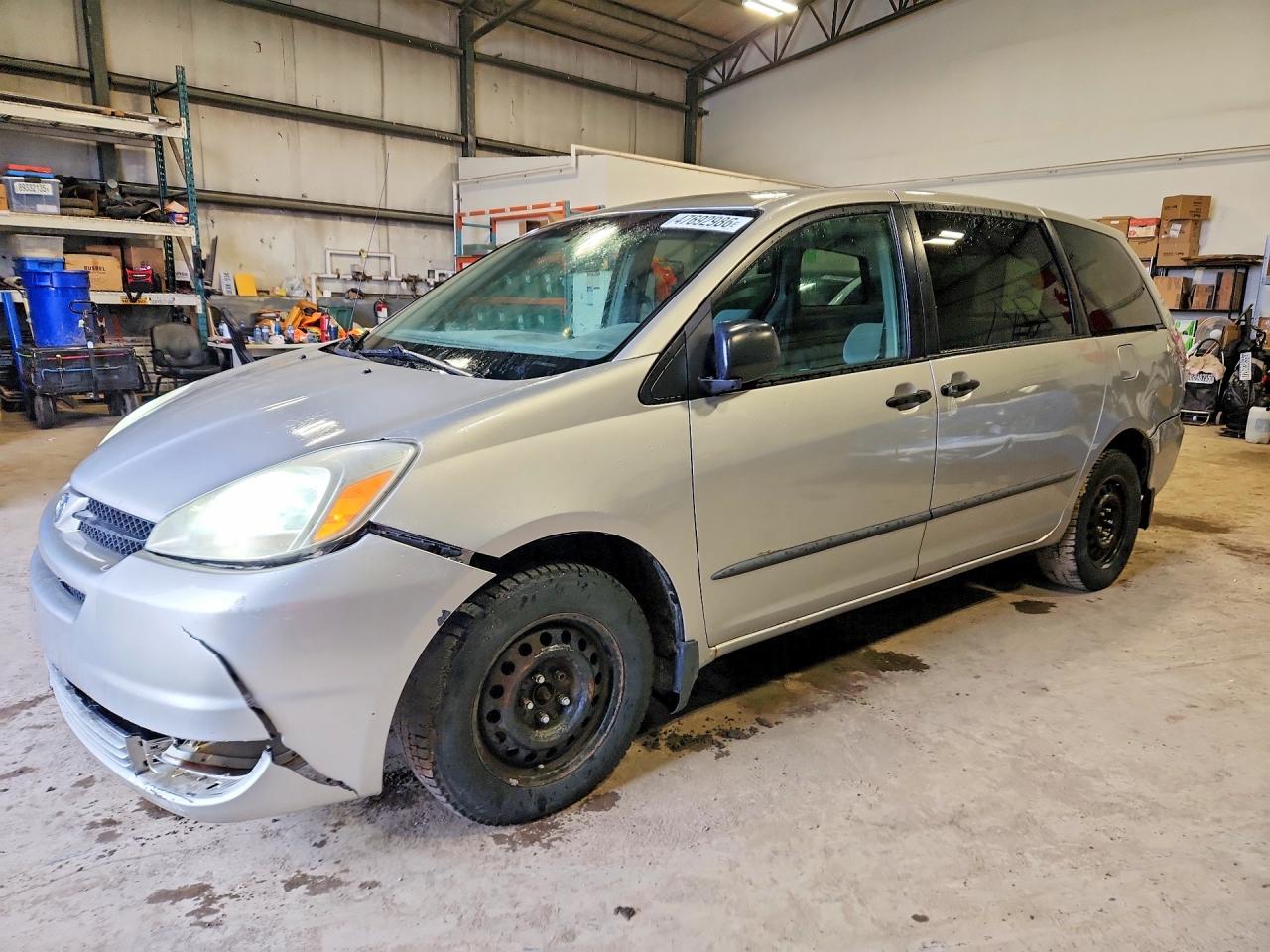 TOYOTA SIENNA 2005 — 2