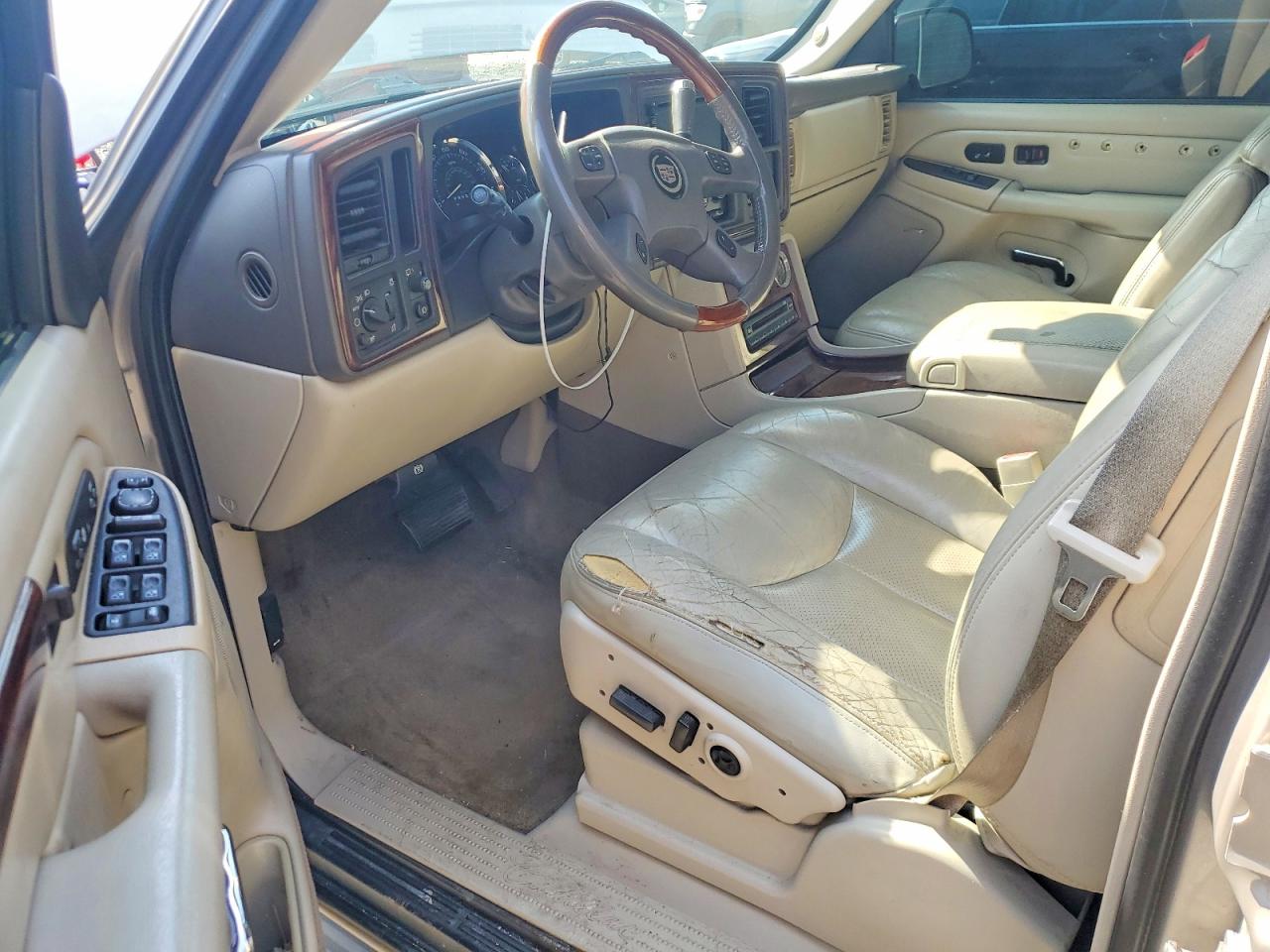 CADILLAC ESCALADE 2006 — 9