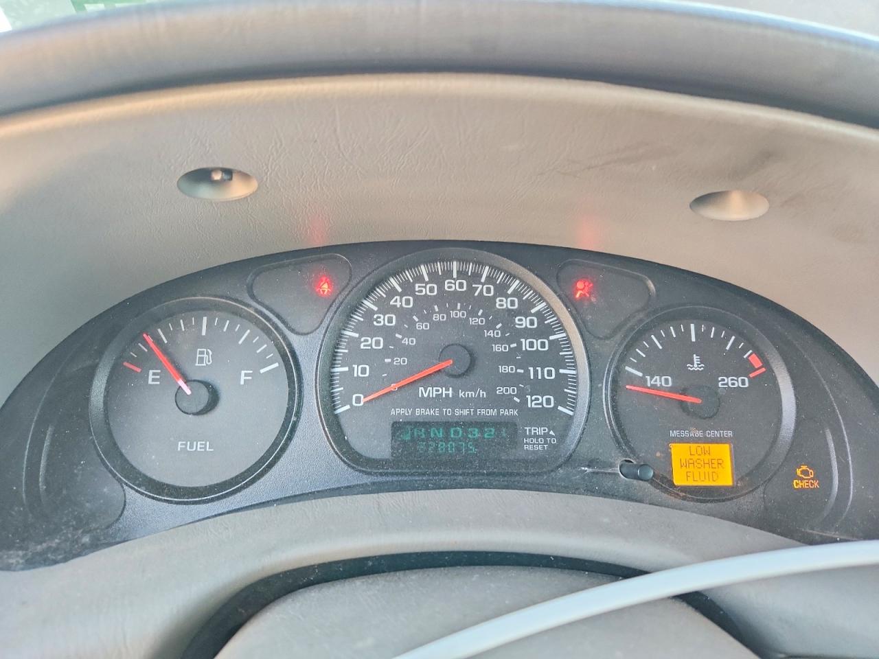 CHEVROLET IMPALA 2002 — 10