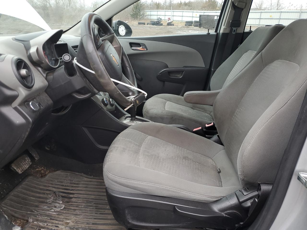 CHEVROLET SONIC 2013 — 8