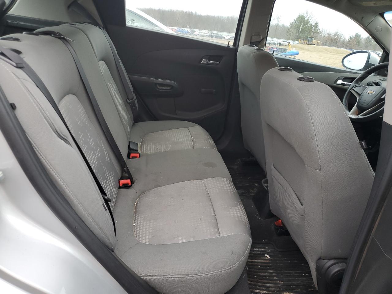 CHEVROLET SONIC 2013 — 11
