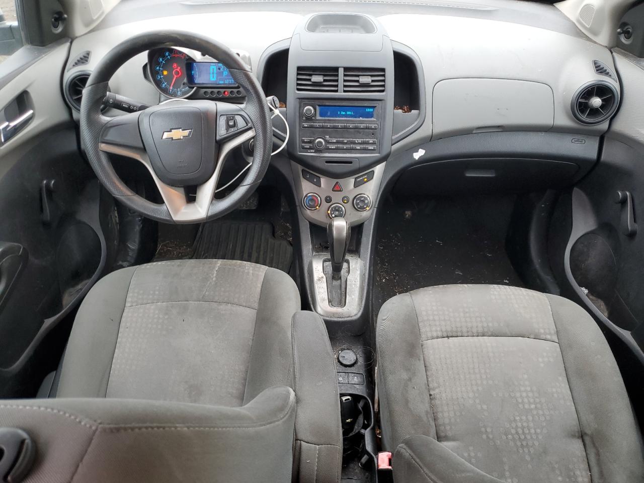 CHEVROLET SONIC 2013 — 9