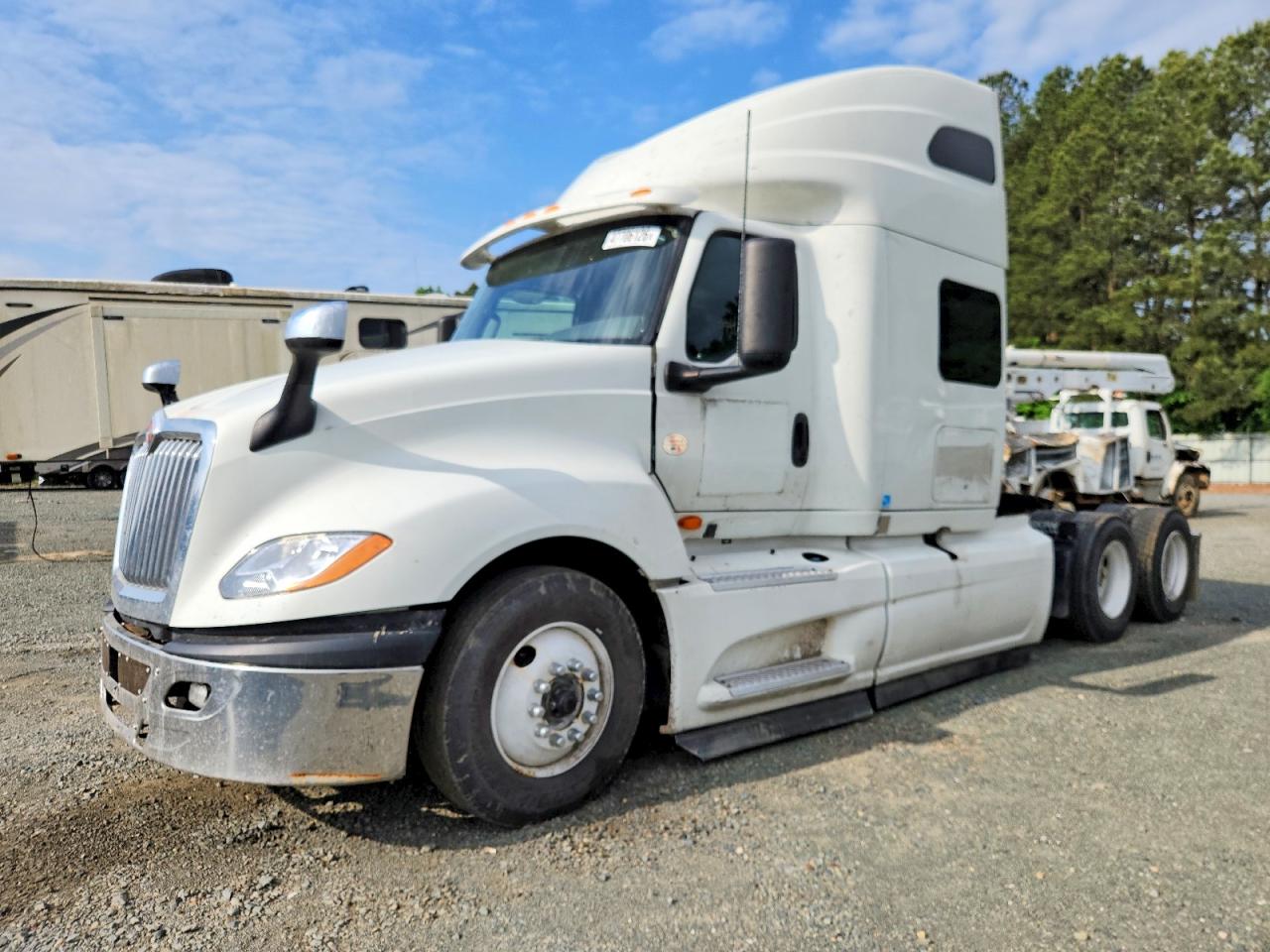 INTERNATIONAL LT625 2019 — 3