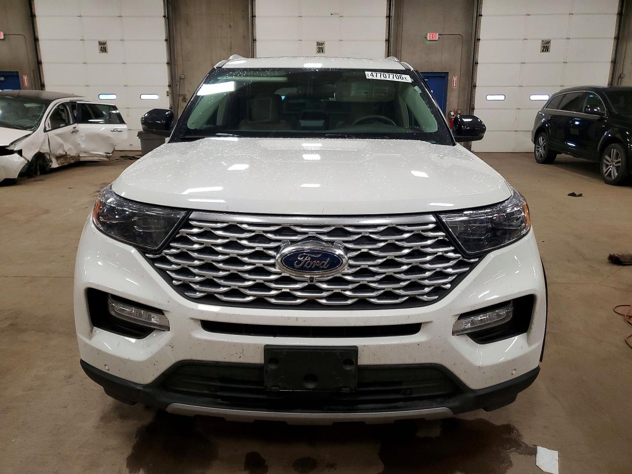 FORD EXPLORER 2023 — 6