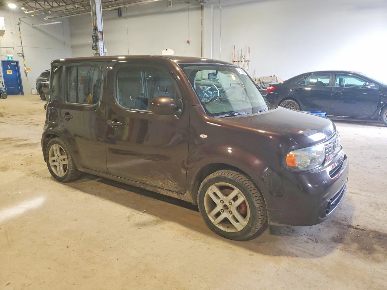2010 NISSAN CUBE 1.8