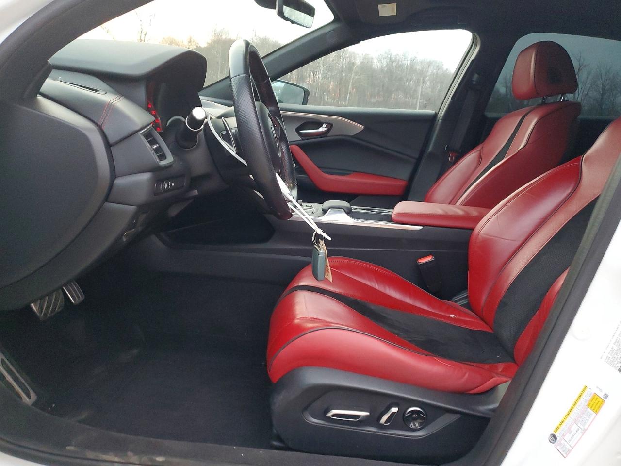 ACURA TLX 2022 — 8