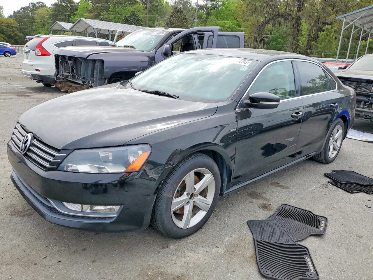 VOLKSWAGEN PASSAT 2015 — 2