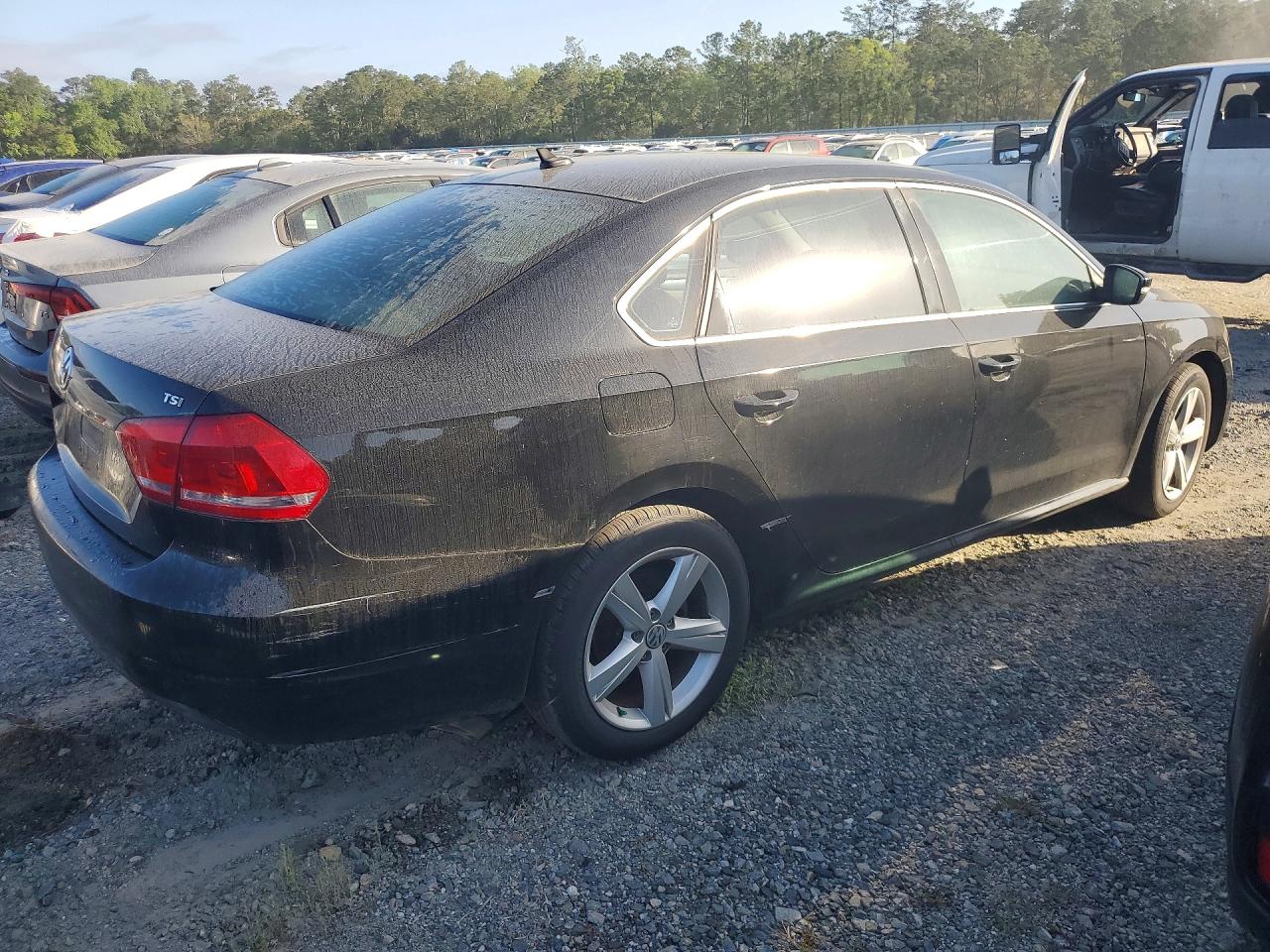 VOLKSWAGEN PASSAT 2015 — 4